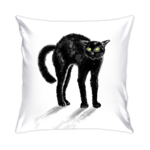 Подушка Черная кошка шипит