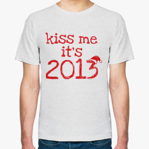 Футболка Надпись Kiss me - it's 2013!