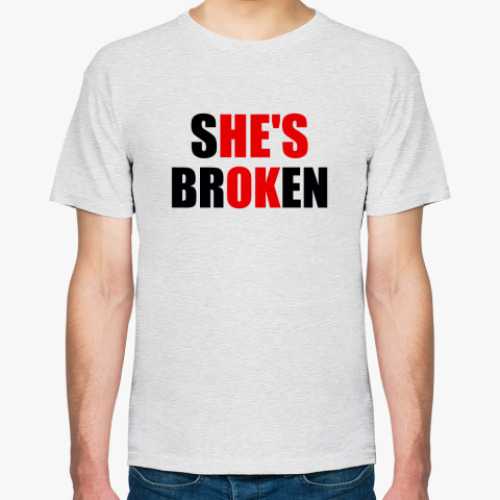 Футболка She's broken