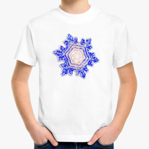 Детская футболка `Волшебная снежинка`