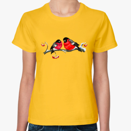 Женская футболка Снегири на рябине