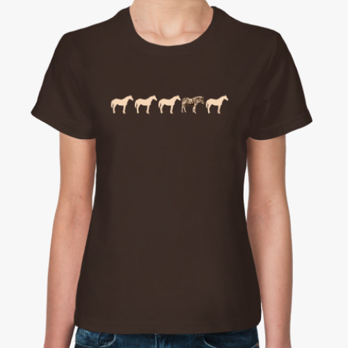 Женская футболка Другая лошадка